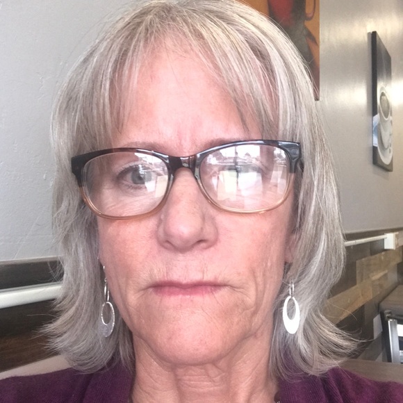 Meet your Posher, Gini - Picture 1 of 1